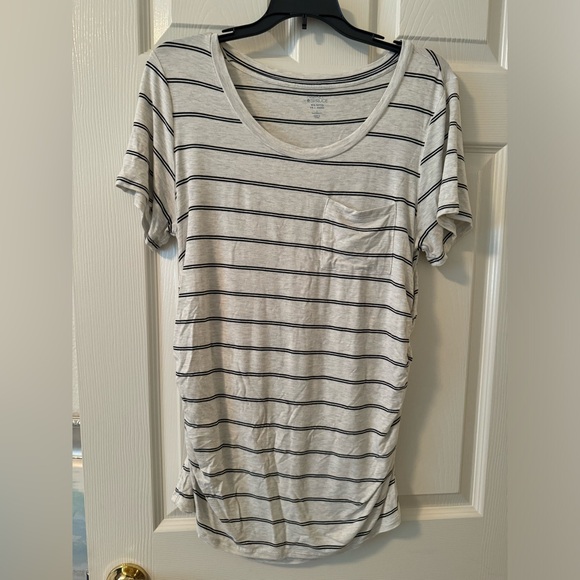 Market & Spruce Striped Maternity Top-Sz L-worn once - Picture 1 of 4